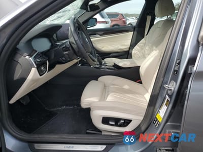 Zdjęcie 7 z 13 samochodu: 2021 BMW 530 XI VIN:WBA13BJ00MCF06468 - miniatura