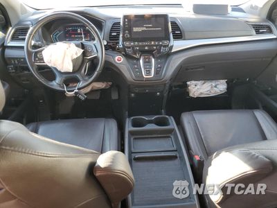 Zdjęcie 8 z 17 samochodu: 2019 HONDA ODYSSEY TOURING VIN:5FNRL6H83KB013776 - miniatura