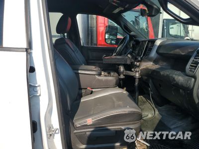 Zdjęcie 7 z 12 samochodu: 2022 RAM 3500 VIN:3C7WRTCL7NG108046 - miniatura