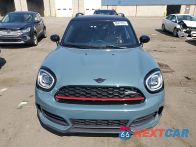 Piąte zdjęcie samochodu w środku: 2022 MINI COOPER JCW COUNTRYMAN ALL4 VIN:WMZ33BS08N3N31885 - miniatura