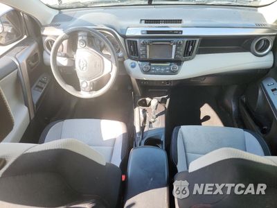 Zdjęcie 8 z 16 samochodu: 2018 TOYOTA RAV4 HV LE VIN:JTMRJREV5JD247831 - miniatura