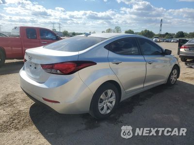 Trzecie zdjęcie samochodu z tyłu: 2016 HYUNDAI ELANTRA SE VIN:5NPDH4AE6GH735817 - miniatura