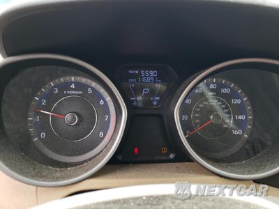 Zdjęcie 9 z 14 samochodu: 2012 HYUNDAI ELANTRA GLS VIN:KMHDH4AE4CU294135 - miniatura