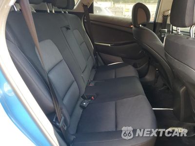 Zdjęcie 11 z 15 samochodu: 2017 HYUNDAI TUCSON SE VIN:KM8J23A47HU447975 - miniatura