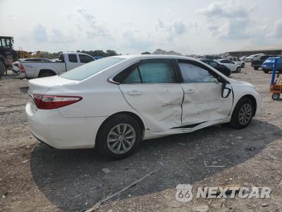Trzecie zdjęcie samochodu z tyłu: 2016 TOYOTA CAMRY LE VIN:4T1BF1FKXGU165512 - miniatura
