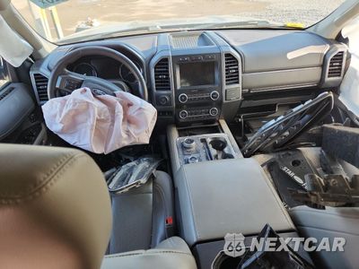 Zdjęcie 8 z 13 samochodu: 2020 FORD EXPEDITION MAX XLT VIN:1FMJK1JTXLEA40876 - miniatura