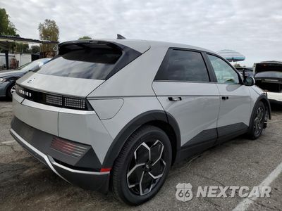 Trzecie zdjęcie samochodu z tyłu: 2022 HYUNDAI IONIQ 5 SE VIN:KM8KM4AB8NU095598 - miniatura