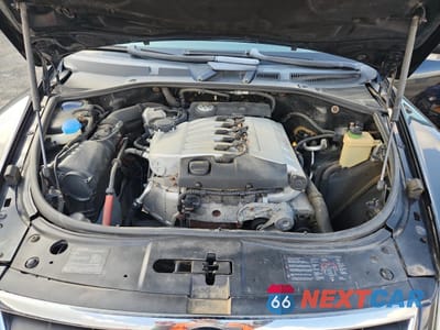 Zdjęcie 12 z 13 samochodu: 2004 VOLKSWAGEN TOUAREG 3.2 VIN:WVGBC67L24D023910 - miniatura