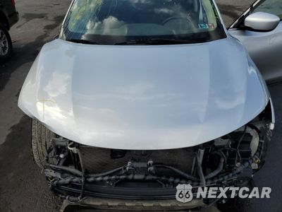 Zdjęcie 11 z 13 samochodu: 2018 NISSAN ROGUE S VIN:5N1AT2MT8JC784175 - miniatura
