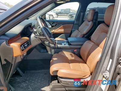 Zdjęcie 7 z 16 samochodu: 2022 LINCOLN AVIATOR RESERVE VIN:5LM5J7WC5NGL10293 - miniatura