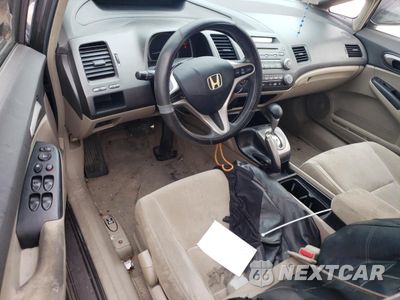 Zdjęcie 8 z 12 samochodu: 2010 HONDA CIVIC LX VIN:2HGFA1F56AH542122 - miniatura