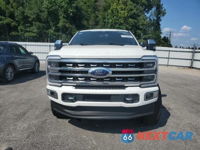 Piąte zdjęcie samochodu w środku: 2024 FORD F250 SUPER DUTY VIN:1FT8W2BM7RED24687 - miniatura