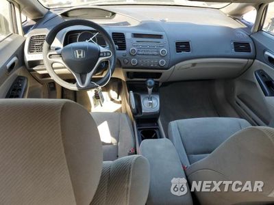 Zdjęcie 8 z 12 samochodu: 2009 HONDA CIVIC LX VIN:1HGFA16589L013978 - miniatura