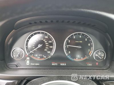 Zdjęcie 9 z 12 samochodu: 2016 BMW 535 XI VIN:WBA5B3C51GG254338 - miniatura