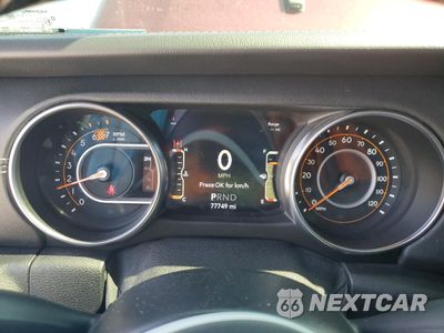 Zdjęcie 9 z 14 samochodu: 2021 JEEP WRANGLER UNLIMITED SAHARA VIN:1C4HJXEN9MW613394 - miniatura