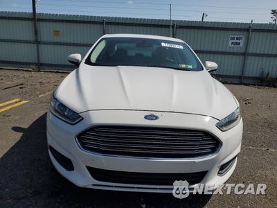 Piąte zdjęcie samochodu w środku: 2013 FORD FUSION S VIN:3FA6P0G72DR364408 - miniatura
