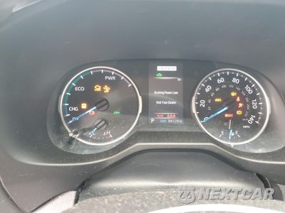 Zdjęcie 9 z 13 samochodu: 2021 TOYOTA RAV4 XLE VIN:4T3R6RFV6MU029159 - miniatura