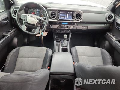 Zdjęcie 8 z 15 samochodu: 2022 TOYOTA TACOMA DOUBLE CAB VIN:3TMAZ5CN5NM174388 - miniatura