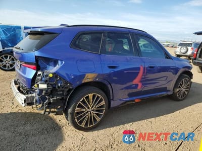 Trzecie zdjęcie samochodu z tyłu: 2024 BMW X1 XDRIVE28I VIN:WBX73EF06R5Z74921 - miniatura