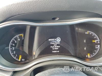 Zdjęcie 9 z 13 samochodu: 2020 JEEP GRAND CHEROKEE LAREDO VIN:1C4RJEAG6LC393163 - miniatura