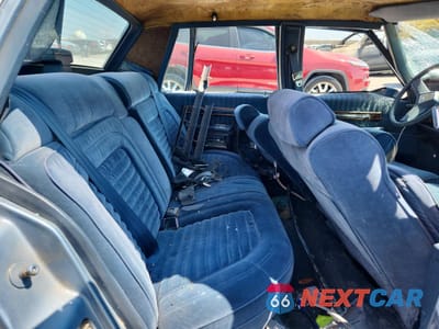 Zdjęcie 10 z 13 samochodu: 1989 CHEVROLET CAPRICE CLASSIC BROUGHAM VIN:1G1BU51E0KR101843 - miniatura