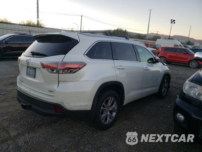 Trzecie zdjęcie samochodu z tyłu: 2015 TOYOTA HIGHLANDER XLE VIN:5TDKKRFH5FS119107 - miniatura