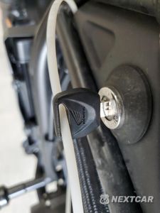Zdjęcie 8 z 11 samochodu: 2022 HONDA CMX500 VIN:MLHPC5600N5500810 - miniatura