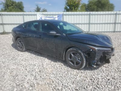 Czwarte zdjęcie samochodu z boku: 2025 KIA K4 LX VIN:3KPFT4DE6SE101567 - miniatura