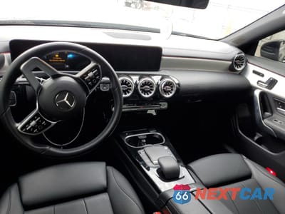 Zdjęcie 8 z 12 samochodu: 2023 MERCEDES-BENZ CLA 250 VIN:W1K5J4GB6PN403940 - miniatura