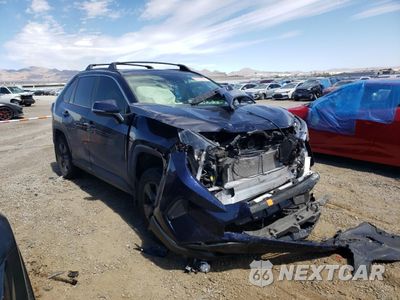 Czwarte zdjęcie samochodu z boku: 2024 TOYOTA RAV4 XLE VIN:JTMRWRFV4RD253857 - miniatura