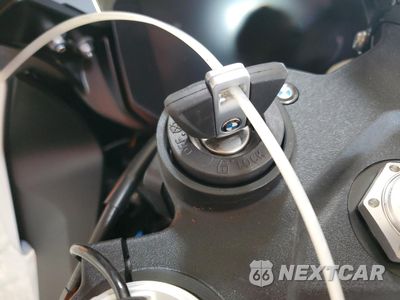 Zdjęcie 8 z 9 samochodu: 2025 BMW S 1000 RR VIN:WB10P2302S6L04172 - miniatura