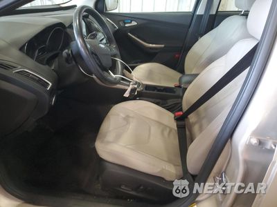 Zdjęcie 7 z 15 samochodu: 2017 FORD FOCUS TITANIUM VIN:1FADP3J2XHL211835 - miniatura