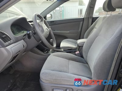 Zdjęcie 7 z 12 samochodu: 2004 TOYOTA CAMRY LE VIN:4T1BE32K24U355031 - miniatura