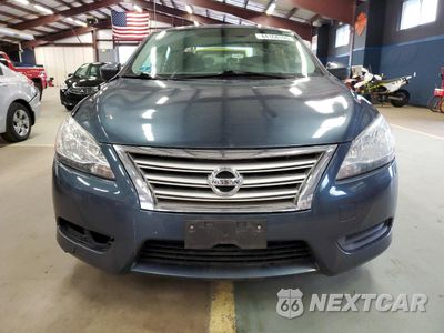 Piąte zdjęcie samochodu w środku: 2015 NISSAN SENTRA S VIN:3N1AB7AP1FL644057 - miniatura