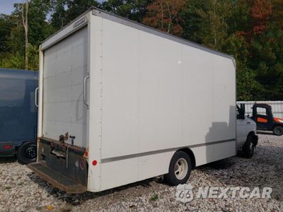 Trzecie zdjęcie samochodu z tyłu: 2022 FORD E-350 BOX TRUCK VIN:1FDWE3FNXNDC14196 - miniatura