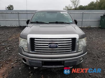 Piąte zdjęcie samochodu w środku: 2011 FORD F150 SUPERCREW VIN:1FTFW1EF1BKD15909 - miniatura