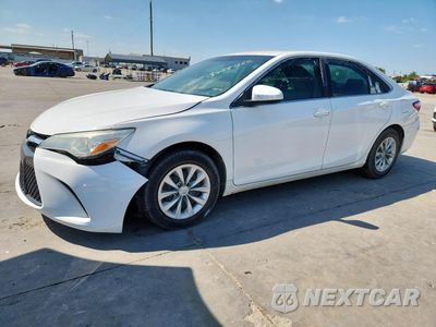 2017 TOYOTA CAMRY LE 4T1BF1FK7HU293045 - główne zdjęcie licytacji z USA - miniatura