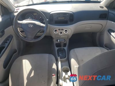 Zdjęcie 8 z 12 samochodu: 2006 HYUNDAI ACCENT GLS VIN:KMHCN45C26U052459 - miniatura