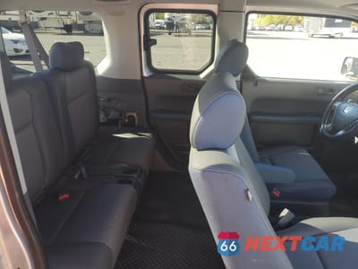 Zdjęcie 10 z 12 samochodu: 2004 HONDA ELEMENT EX VIN:5J6YH286X4L036776 - miniatura