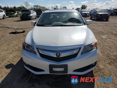 Piąte zdjęcie samochodu w środku: 2013 ACURA ILX 20 PREMIUM VIN:19VDE1F57DE009893 - miniatura