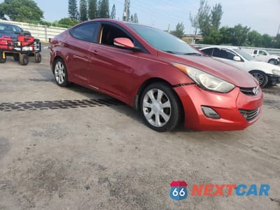 Czwarte zdjęcie samochodu z boku: 2012 HYUNDAI ELANTRA GLS VIN:KMHDH4AE4CU490107 - miniatura