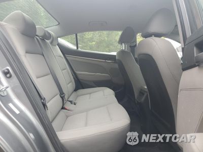 Zdjęcie 10 z 13 samochodu: 2017 HYUNDAI ELANTRA SE VIN:KMHD74LF9HU067944 - miniatura
