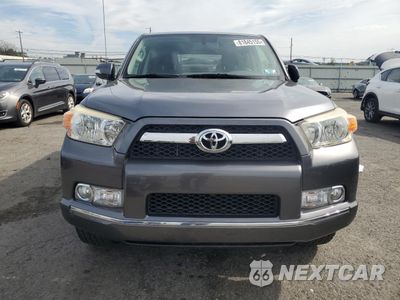 Piąte zdjęcie samochodu w środku: 2011 TOYOTA 4RUNNER SR5 VIN:JTEBU5JR7B5053206 - miniatura