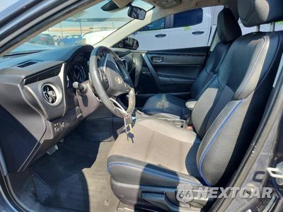 Zdjęcie 7 z 13 samochodu: 2018 TOYOTA COROLLA VIN:2T1BURHE5JC084745 - miniatura