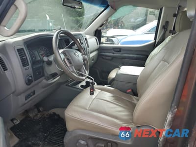 Zdjęcie 7 z 13 samochodu: 2014 NISSAN NV 3500 S VIN:5BZAF0AA0EN160268 - miniatura