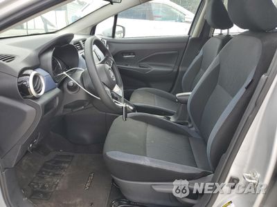 Zdjęcie 7 z 14 samochodu: 2024 NISSAN VERSA SV VIN:3N1CN8EV8RL859700 - miniatura
