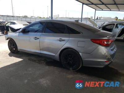 Drugie zdjęcie samochodu z przodu: 2015 HYUNDAI SONATA SE VIN:5NPE24AF8FH121574 - miniatura