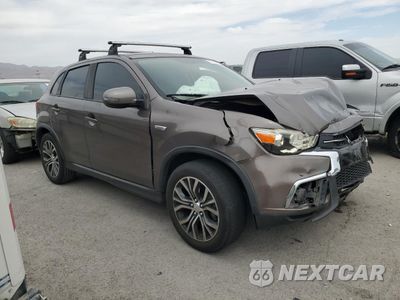 Czwarte zdjęcie samochodu z boku: 2019 MITSUBISHI OUTLANDER SPORT ES VIN:JA4AP3AU7KU027785 - miniatura