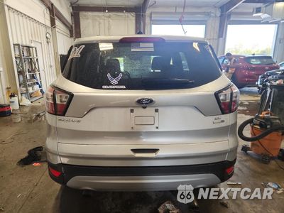 Zdjęcie 6 z 15 samochodu: 2017 FORD ESCAPE SE VIN:1FMCU9GD6HUC75077 - miniatura