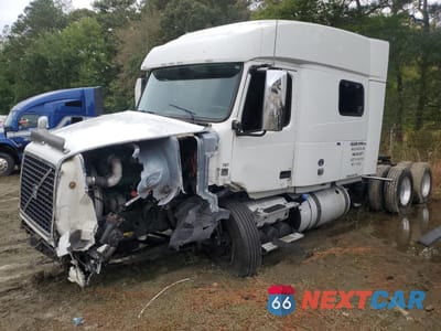 Drugie zdjęcie samochodu z przodu: 2016 VOLVO VN VNL VIN:4V4NC9EH8GN951998 - miniatura